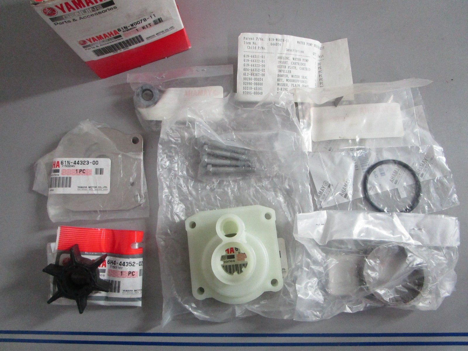 NEW OEM 61N-W0078-11-00 Yamaha Water Pump Repair Kit 0820
