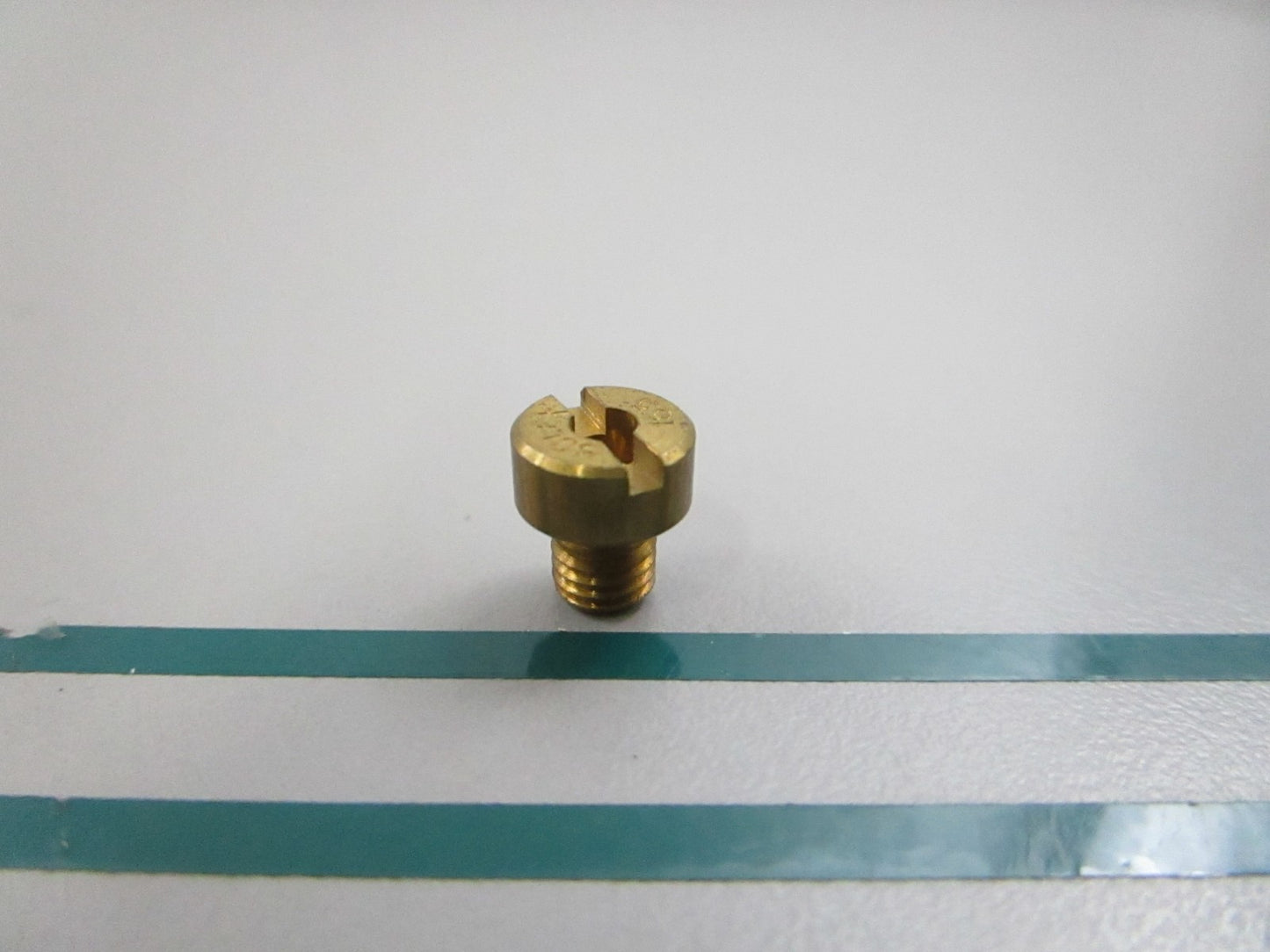 NEW OEM 835492 Volvo Penta Main Jet 0810