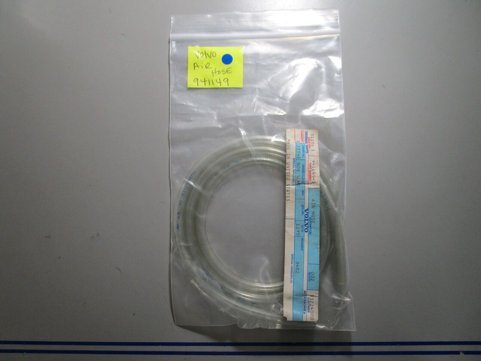 *NEW OEM* 0810 Volvo Penta Air Hose 941149