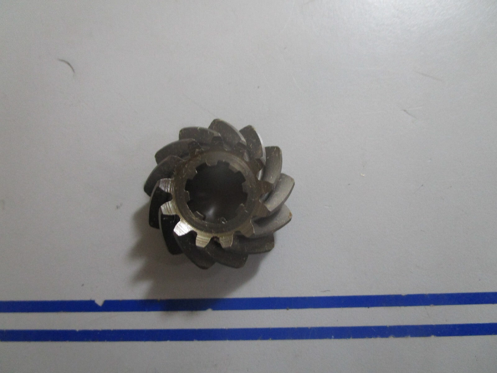 *NEW OEM* 0810 Mercury Quicksilver Pinion Gear 48-45189