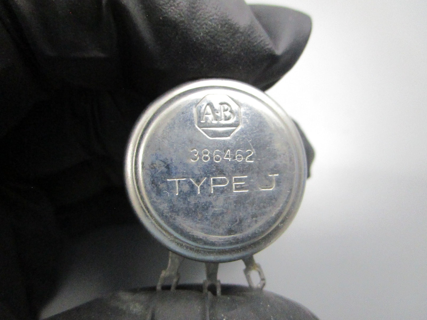 NEW OEM 386462 0386462 OMC Johnson Evinrude Potentiometer Assembly 0810