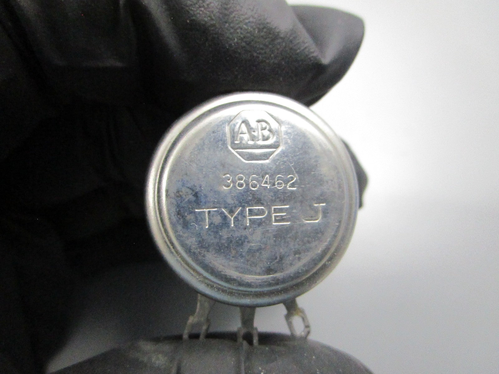 NEW OEM 386462 0386462 OMC Johnson Evinrude Potentiometer Assembly 0810