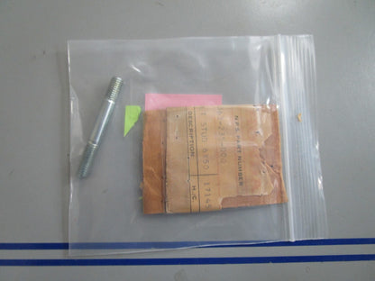 *NEW OEM* 0810 Honda Stud 90063-235-000