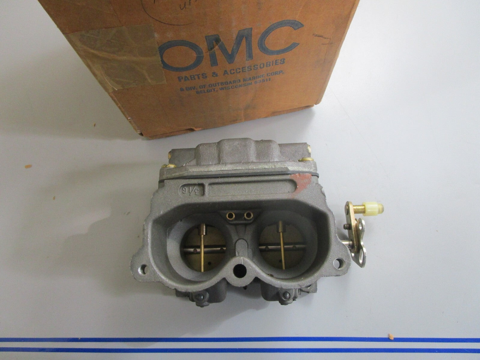 *NEW OEM* 0820 OMC Johnson Evinrude 1982 90 115 140HP Carburetor 392600 0392600