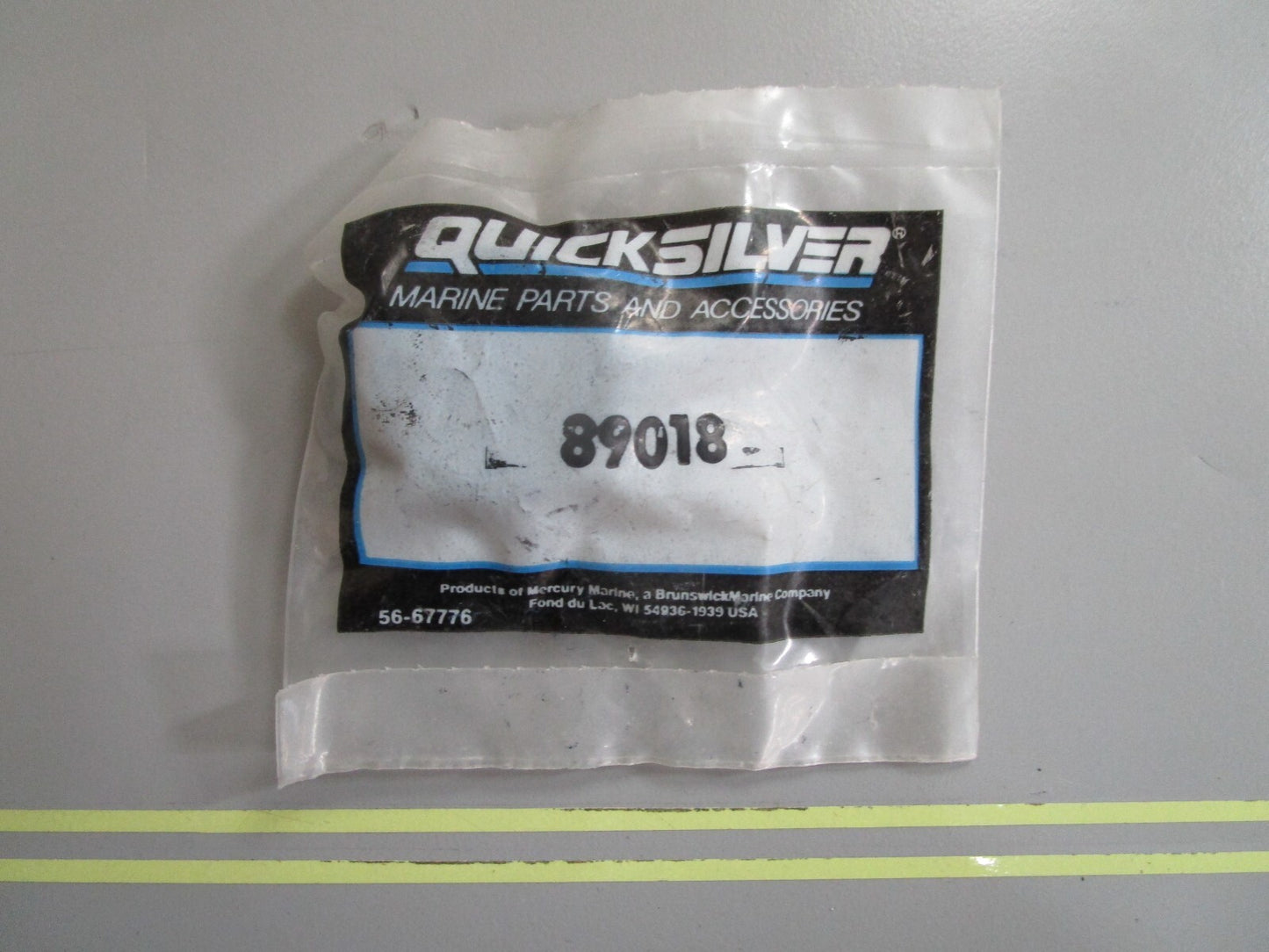 *NEW OEM* 0810 Mercury Quicksilver Throttle Button 89018 890187