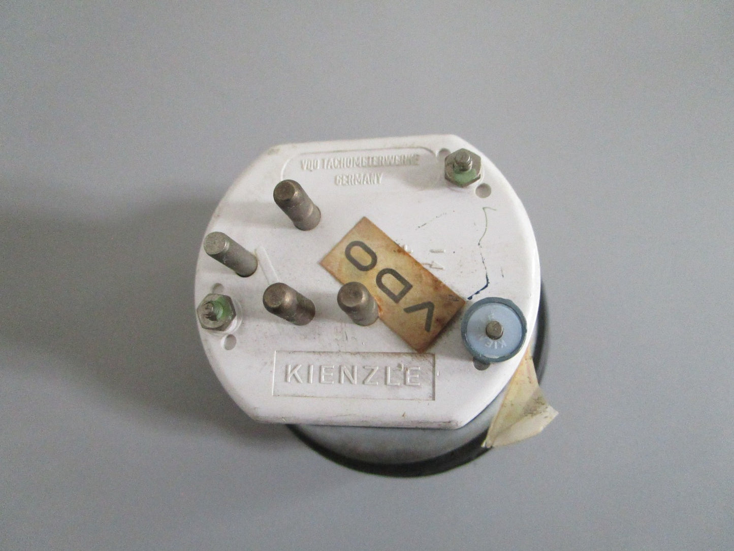 NEW OEM 1075420011 Mercedes-Benz Clock 0820