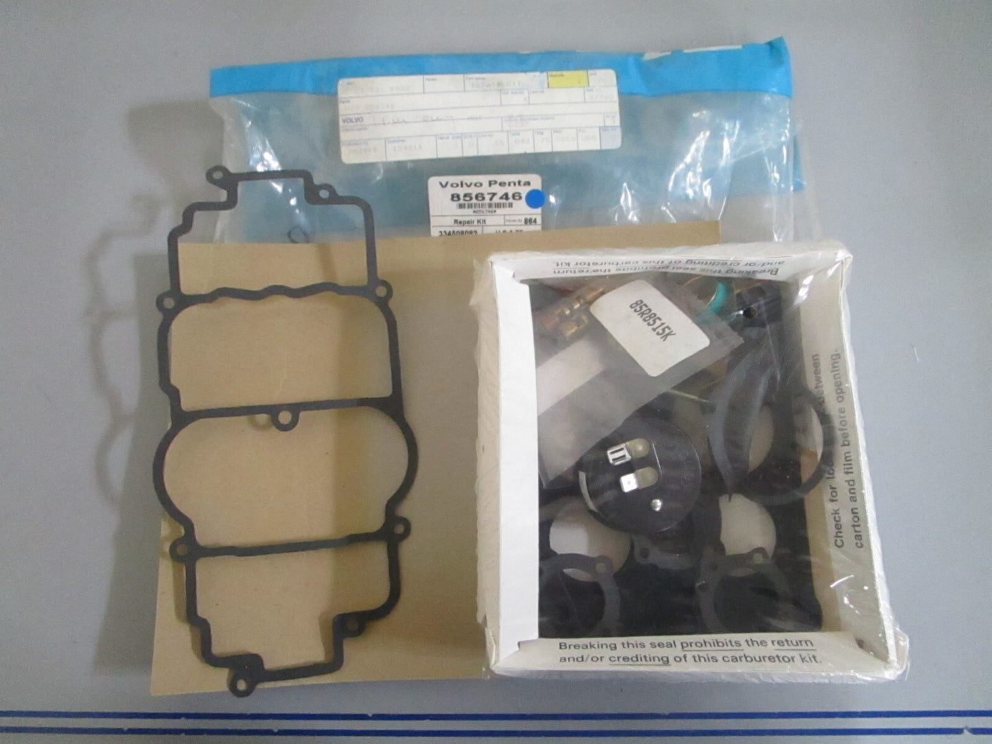 *NEW OEM* 0820 Volvo Penta Repair Kit 856746