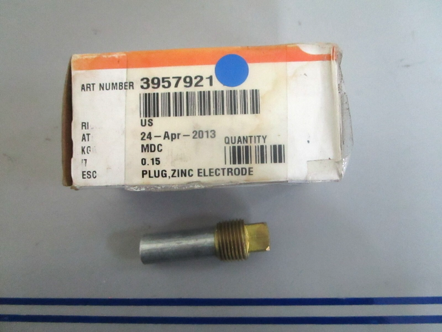 *NEW OEM* 0820 Cummins Zinc Electrode Plug 3957921