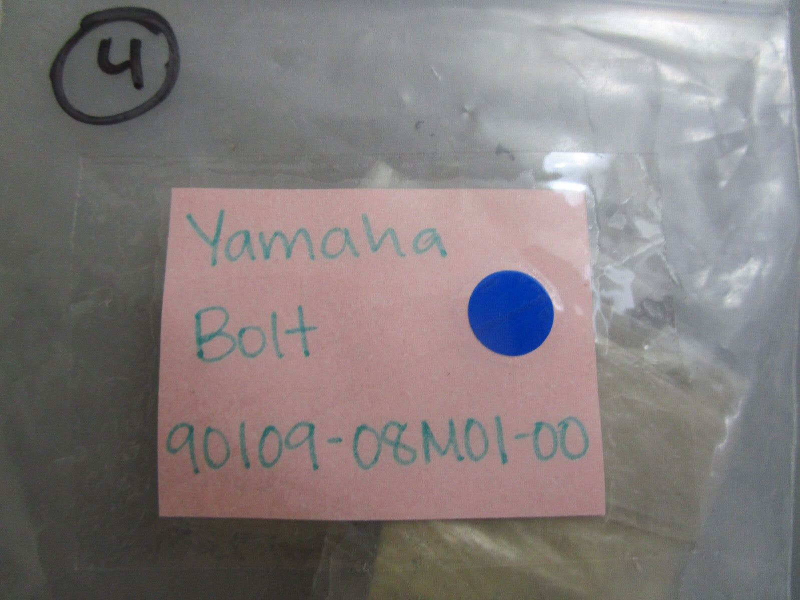 *NEW OEM* 0810 Yamaha Bolt 90109-08M01-00