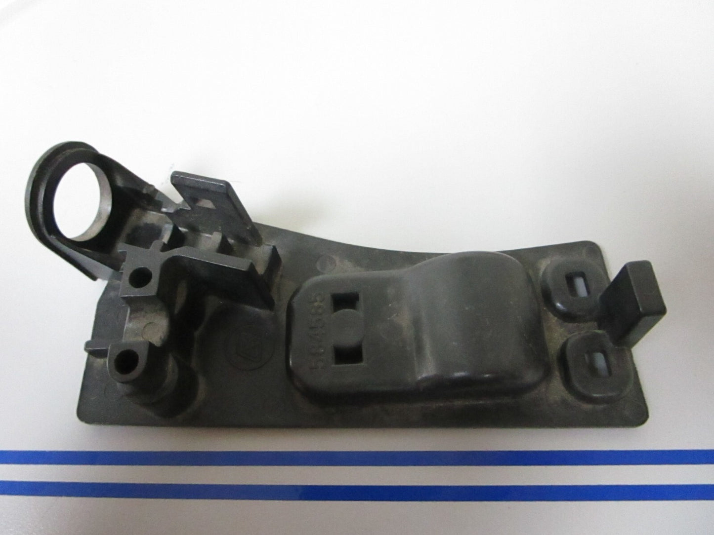 *NEW OEM* 0720 OMC Johnson Evinrude Kill Switch Bracket 584585 0584585