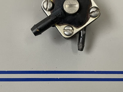 NEW OEM 387027 Johnson Evinrude Fuel Pump 0670