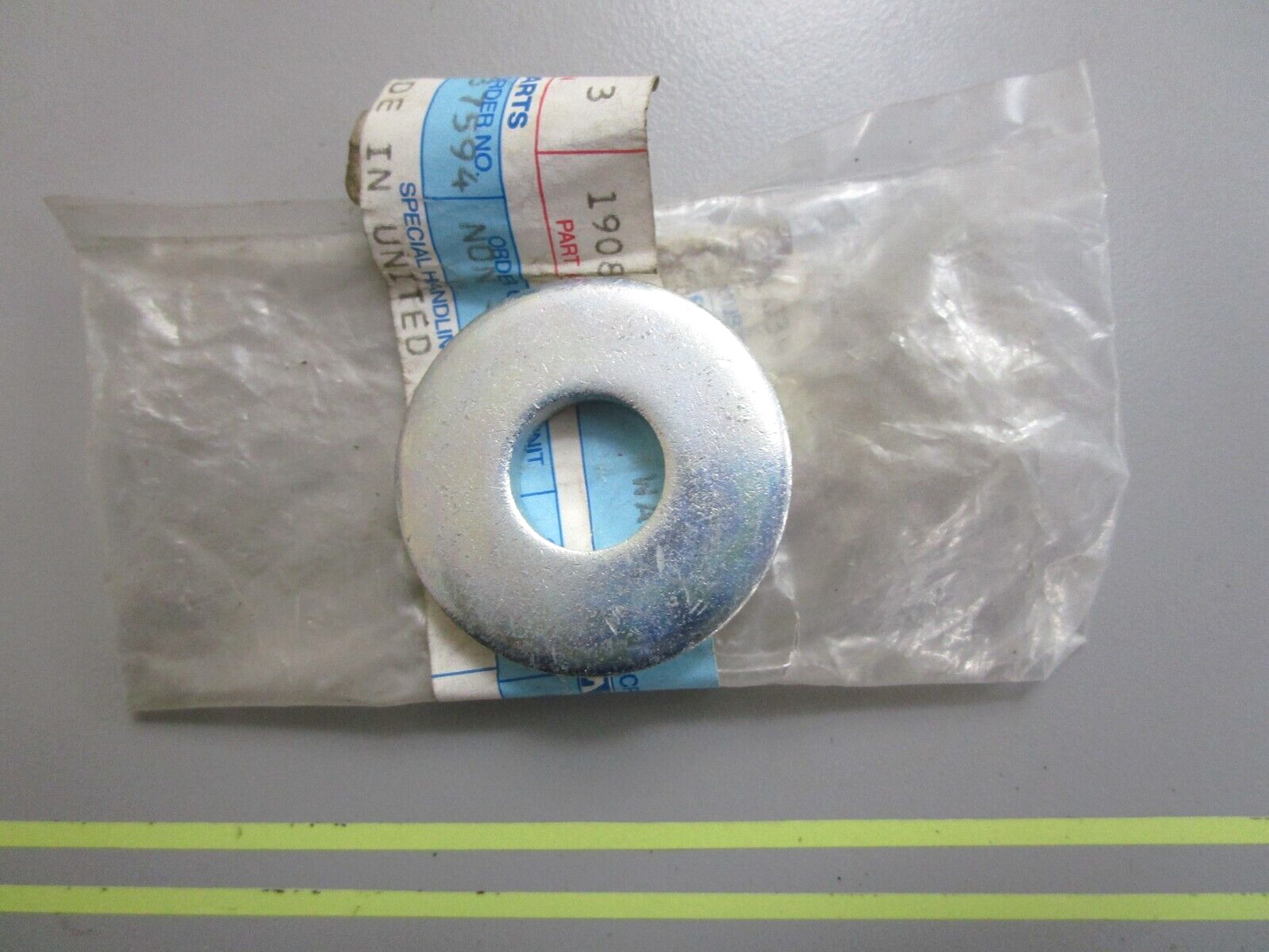 *NEW OEM* 0810 Volvo Penta Washer 190878