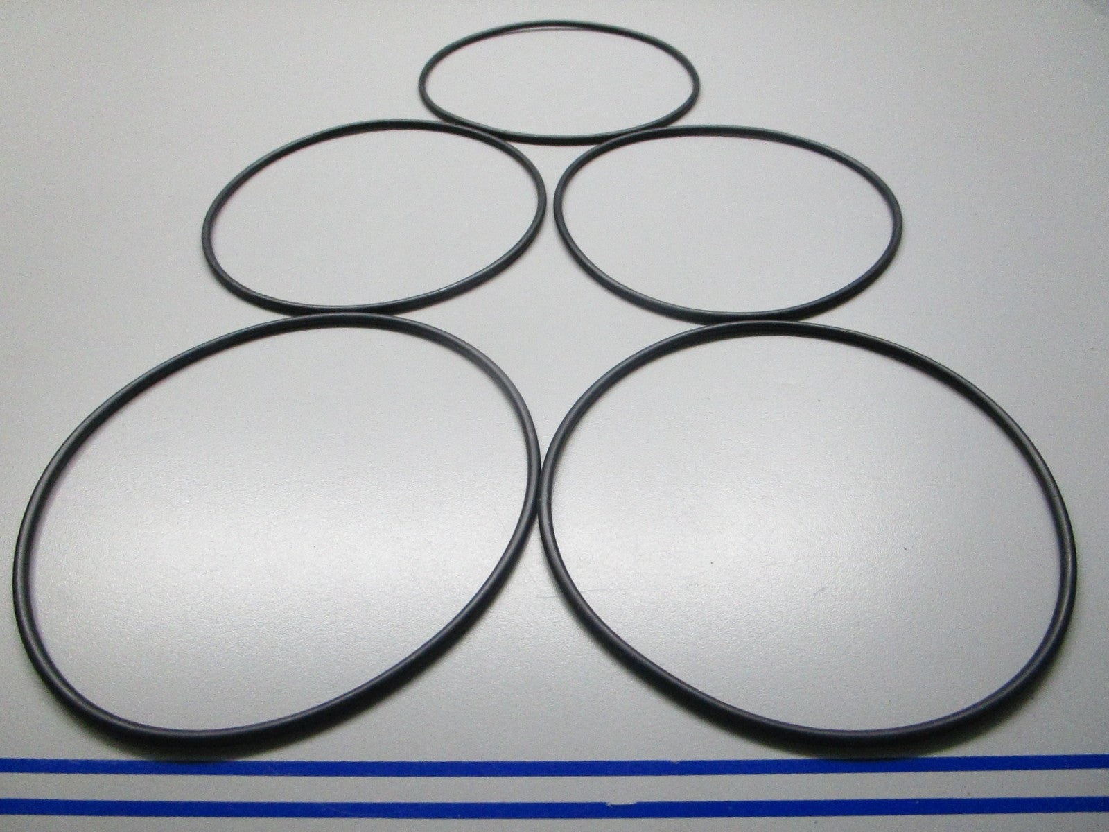 *NEW* (LOT OF 5) 0810 Buna-N Nitrile O-Ring -251