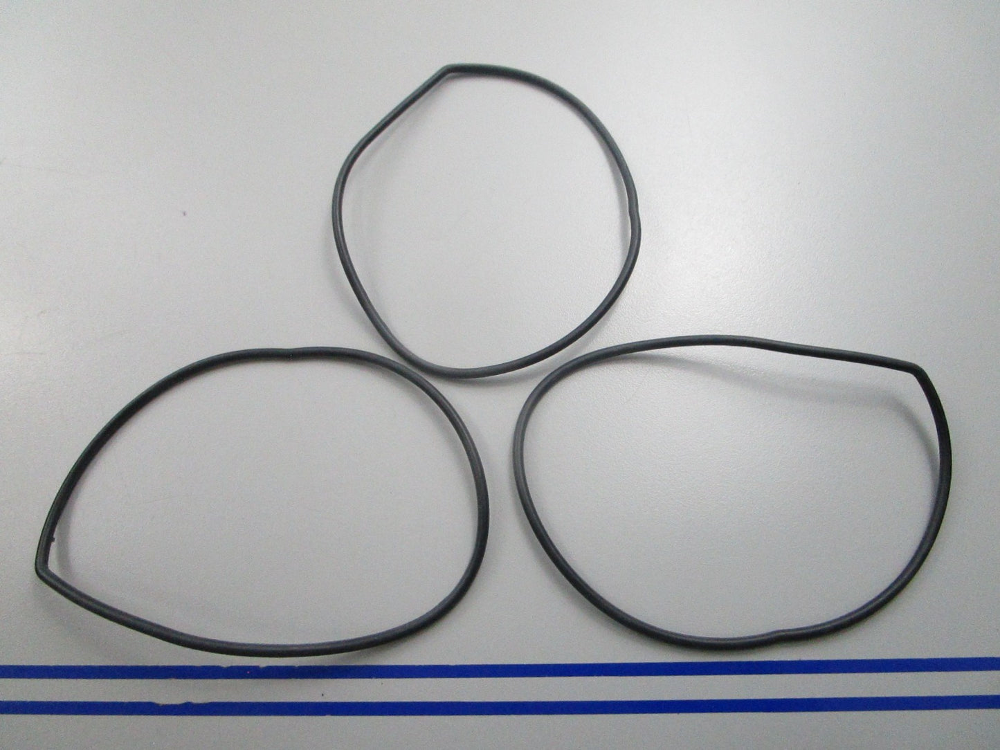 NEW (LOT OF 3) 18-2536 Replaces: OMC 321120 Sierra Impeller Housing 0810