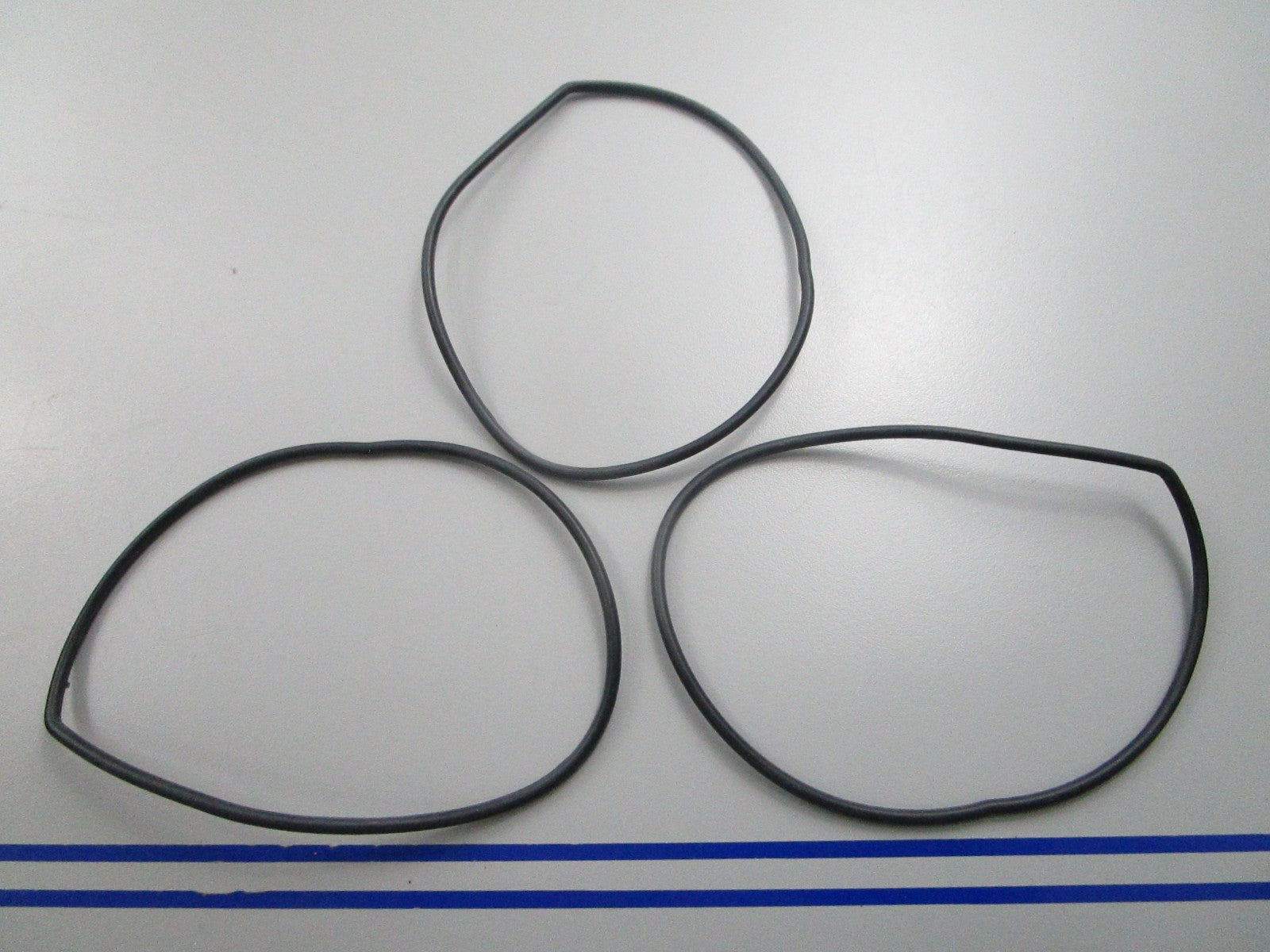 NEW (LOT OF 3) 18-2536 Replaces: OMC 321120 Sierra Impeller Housing 0810