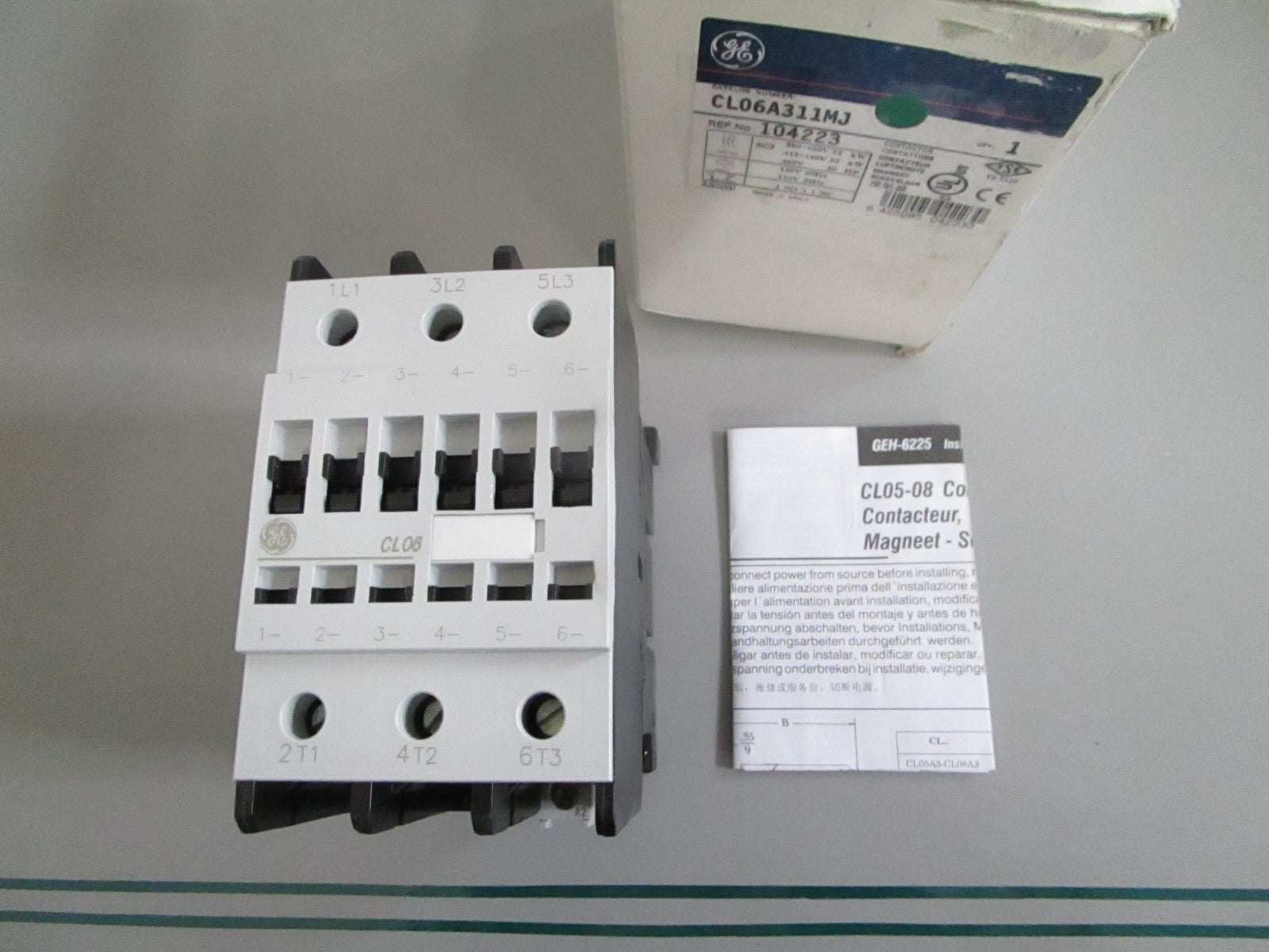 GE CL06A311MJ IEC Contactor 3P 48A 30HP 460V 120V Coil NOS NEW OEM 0820