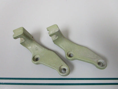 NEW OEM (LOT OF 2) 321637 0321637 OMC Johnson Evinrude Shift Bracket 0810