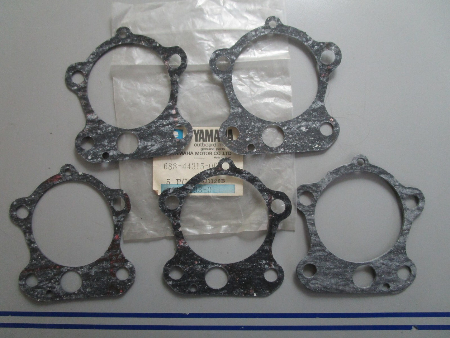 *NEW OEM* (LOT OF 5) 0820 Yamaha Gasket 688-44315-00-00