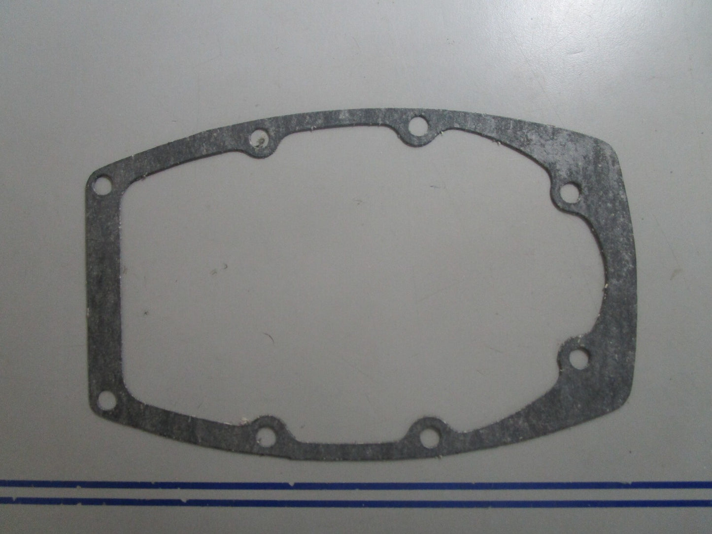 *NEW OEM* 0810 Mercury Quicksilver Gasket 27-31995