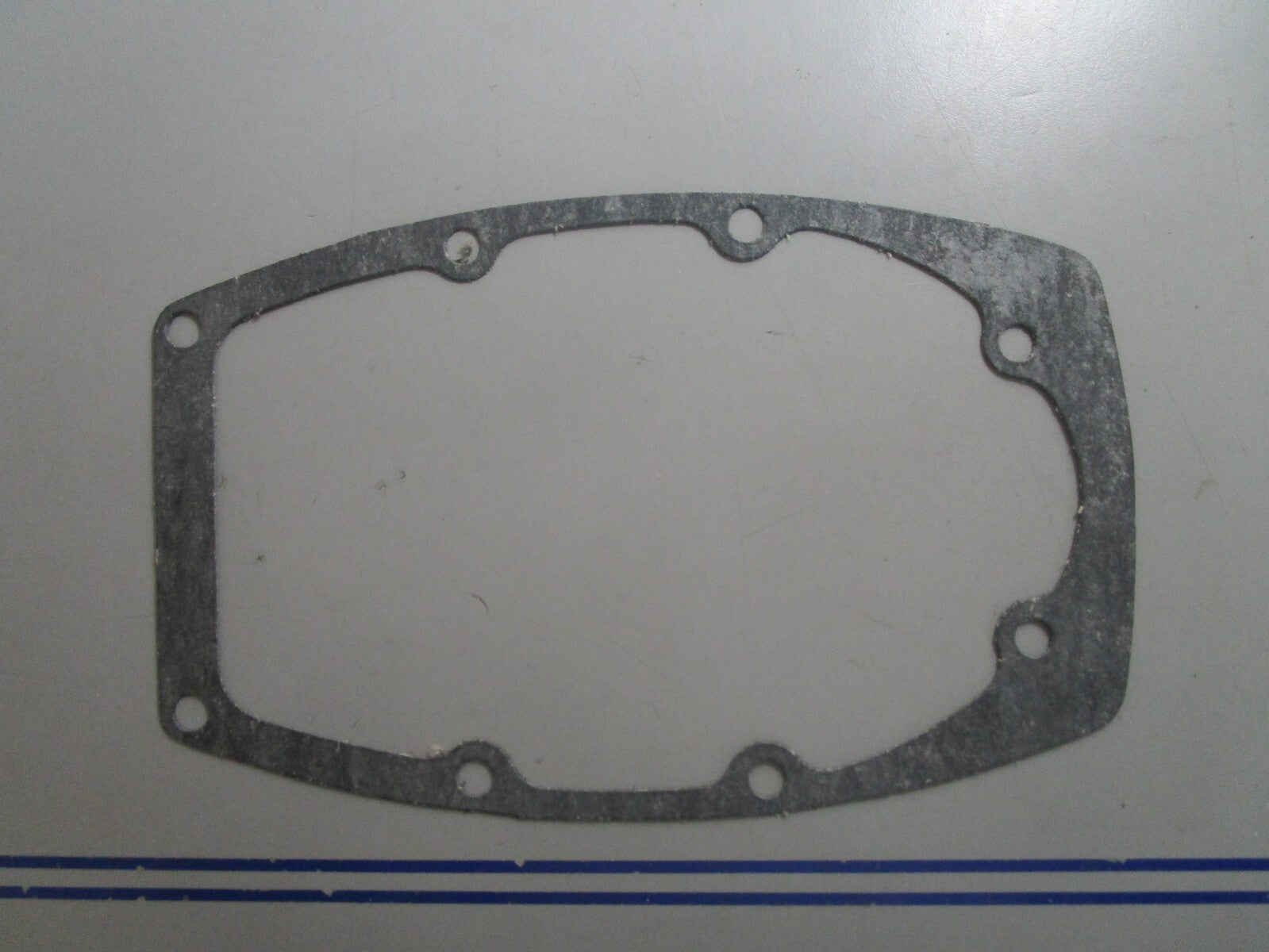 *NEW OEM* 0810 Mercury Quicksilver Gasket 27-31995