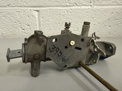 NEW OEM 390161 Briggs & Stratton Carburetor 0820