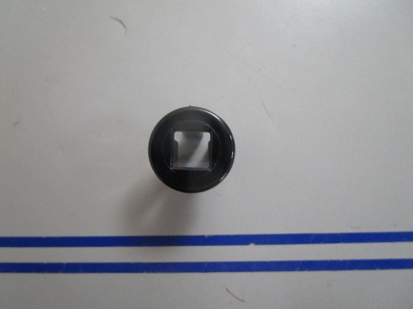 *NEW OEM* 0810 Yamaha Grommet 689-41273-00-00