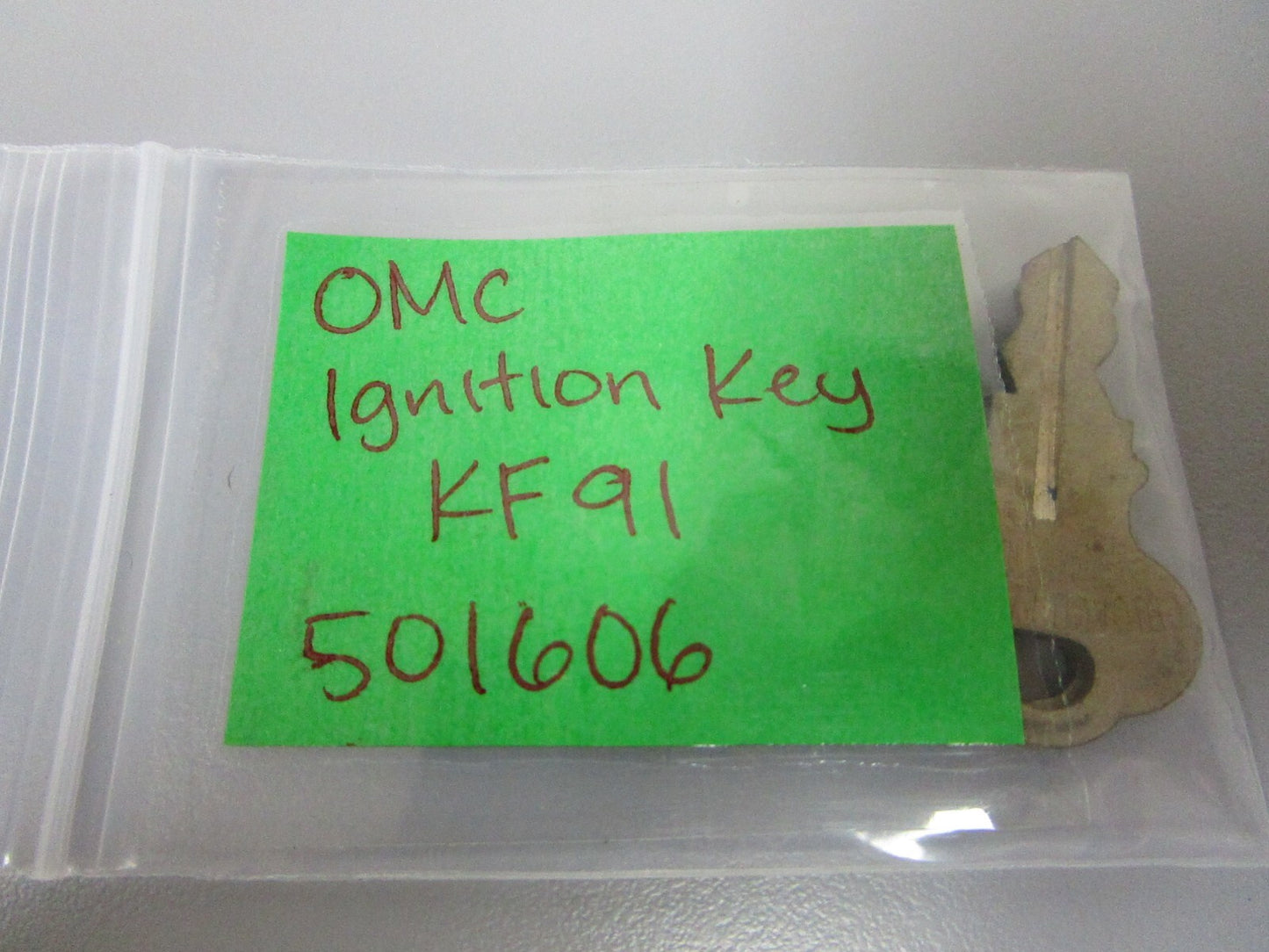 *NEW OEM* 0810 OMC Johnson Evinrude Ignition Key KF91 501606 0501606
