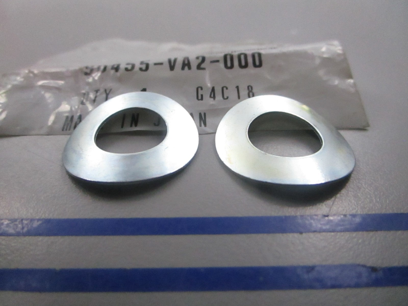 NEW OEM (LOT OF 2) 90455-VA2-000 Wheel Washer 0810