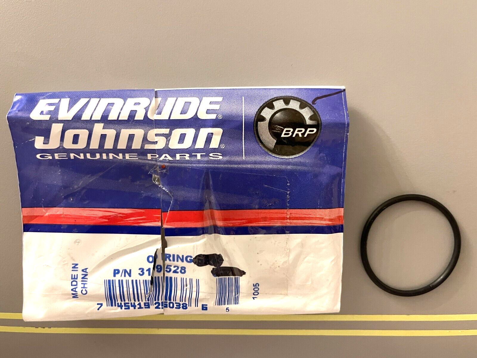 *NEW OEM* 0750 OMC Johnson Evinrude O-RING 319528 0319528