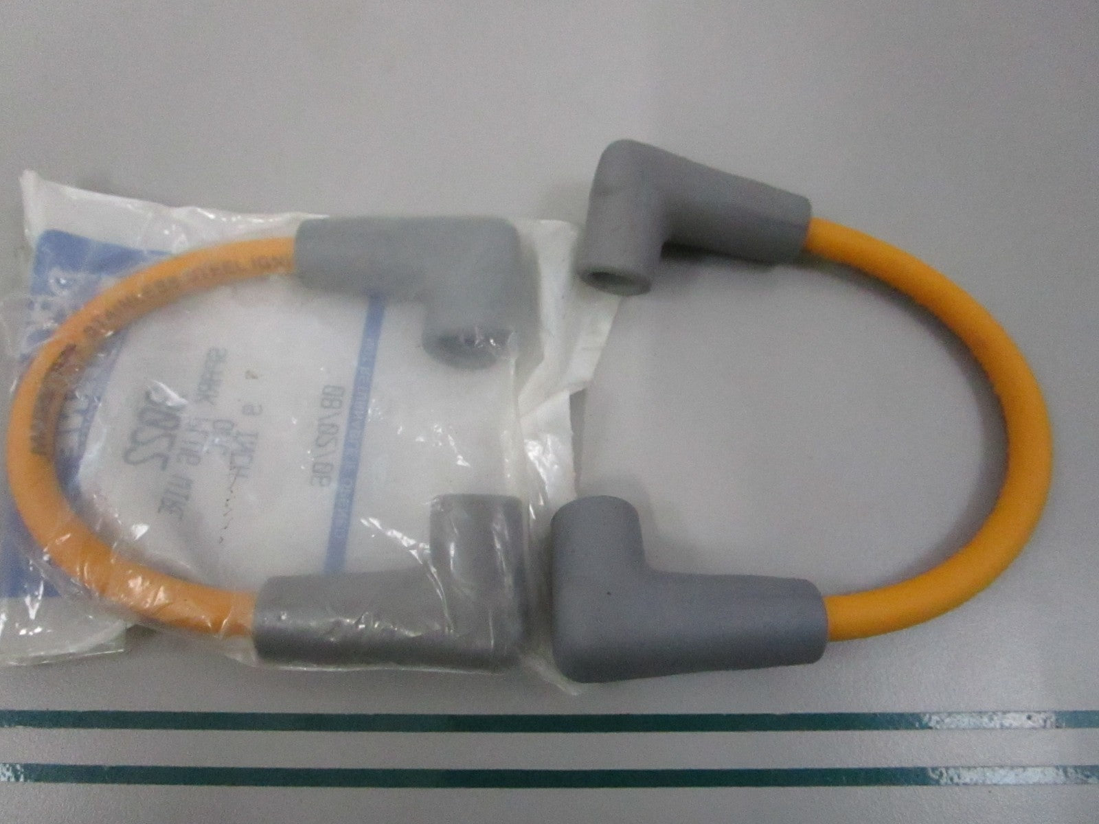 NEW (LOT OF 2) 3022 Replaces: 582365 Pro Marine Spark Plug 0810