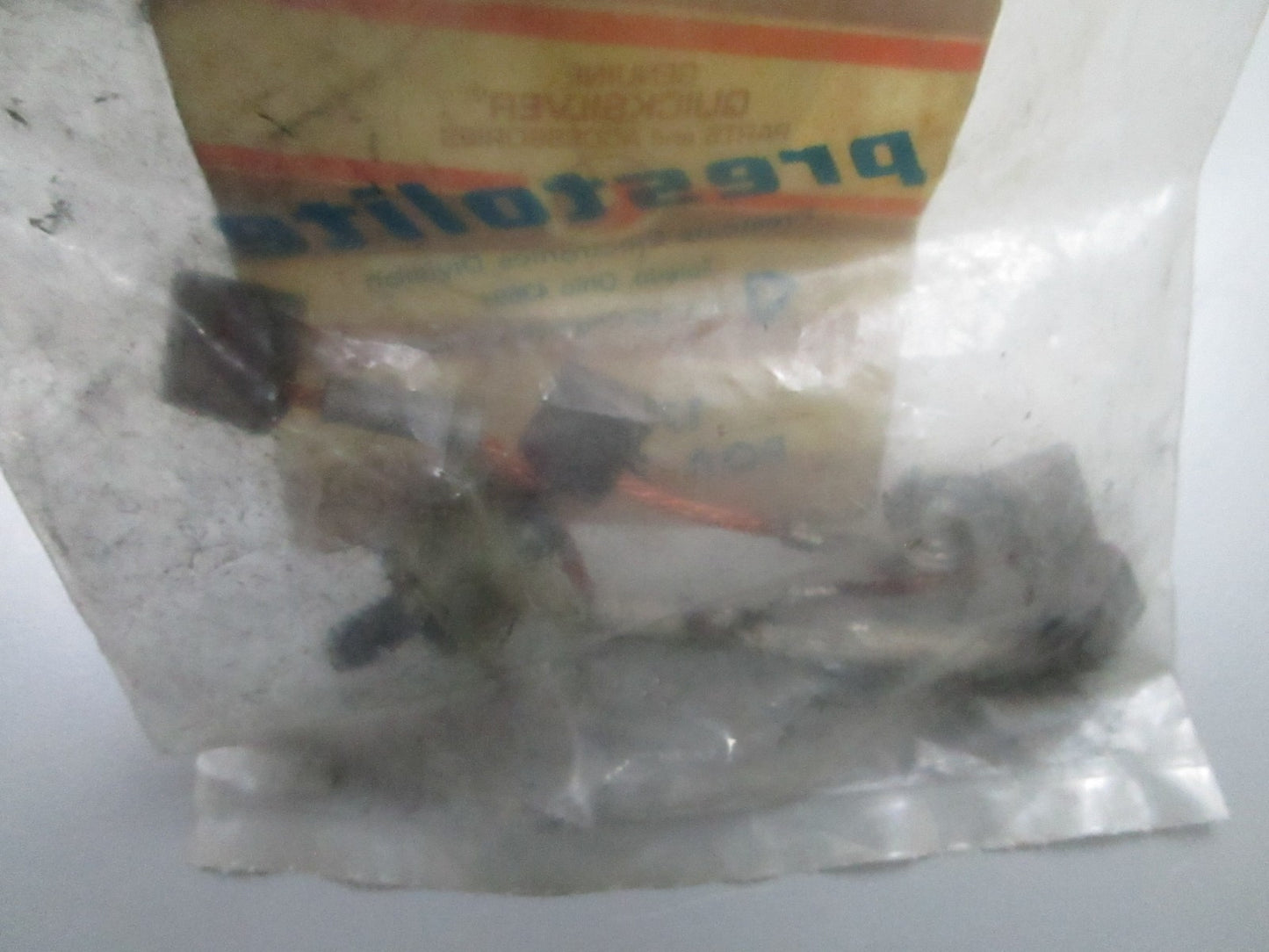 *NEW OEM* 0810 Mercury Quicksilver Brush Set 392-8851