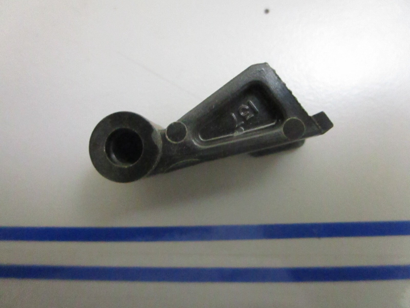 *NEW OEM* 0810 OMC Johnson Evinrude Brush Holder Assembly 3853866