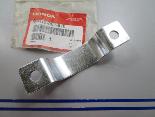 NEW OEM 81112-001-810 Honda Stay Carrier 0810