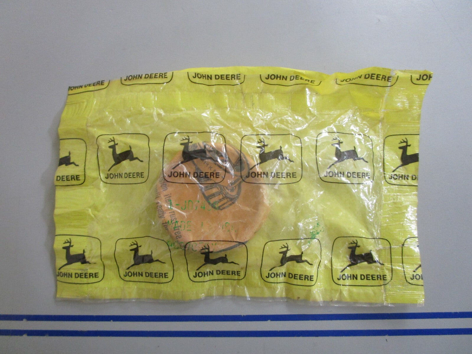 *NEW OEM* 0810 John Deere Roller Bearing Cup JD7438