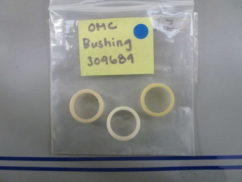 *NEW OEM* (LOT OF 3) 0770 OMC Johnson Evinrude Bushing 309689 0309689