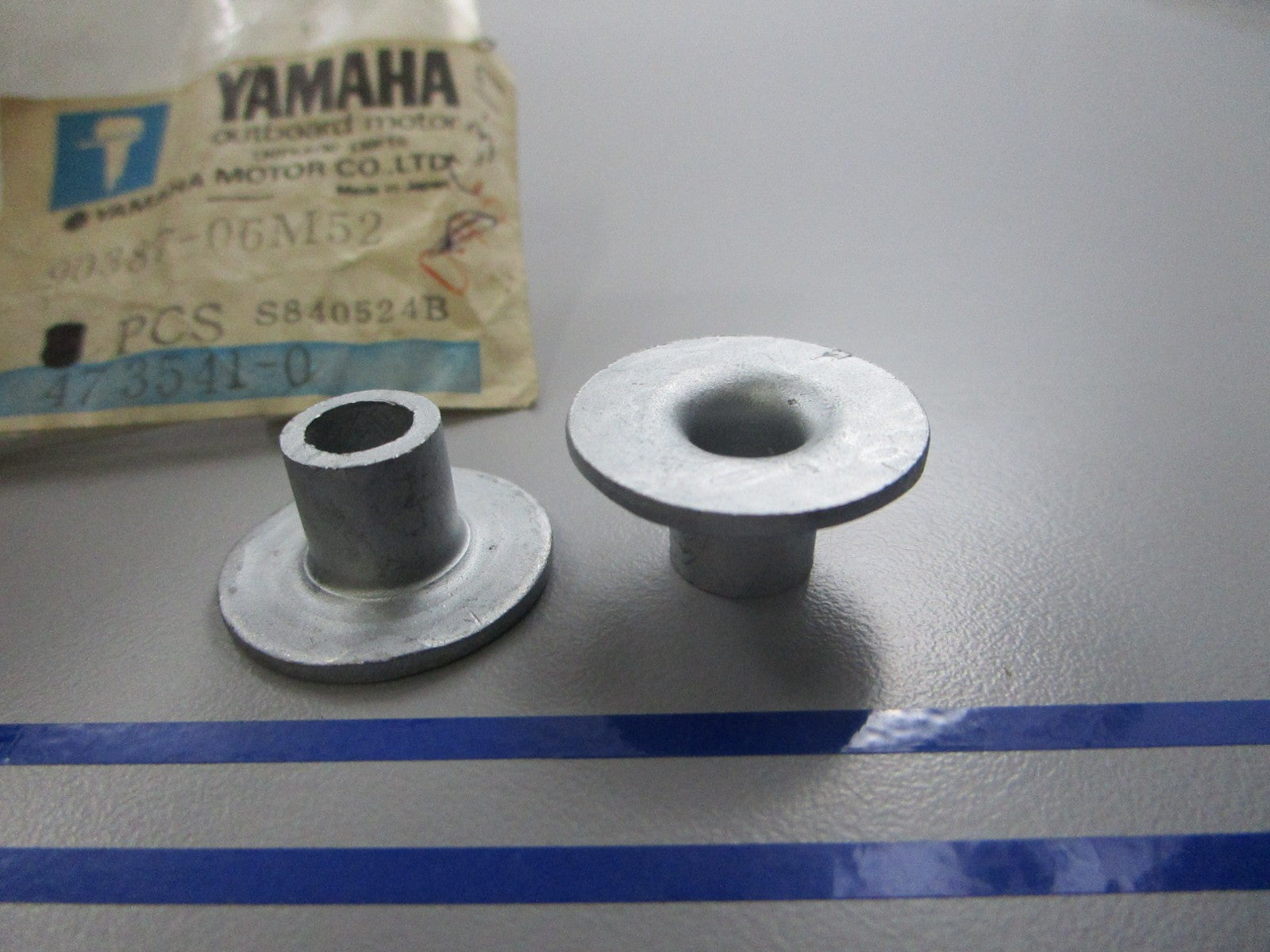 *NEW OEM* 0810 Yamaha Collar 90387-06M52-00