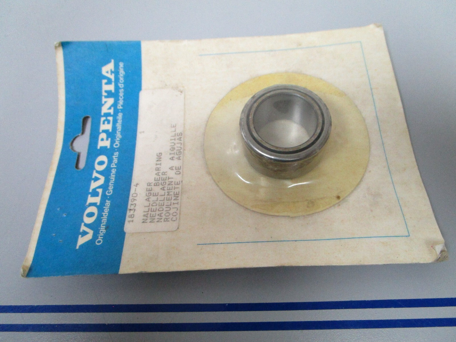 *NEW OEM* 0810 Volvo Penta Needle Bearing 183390-4 183390
