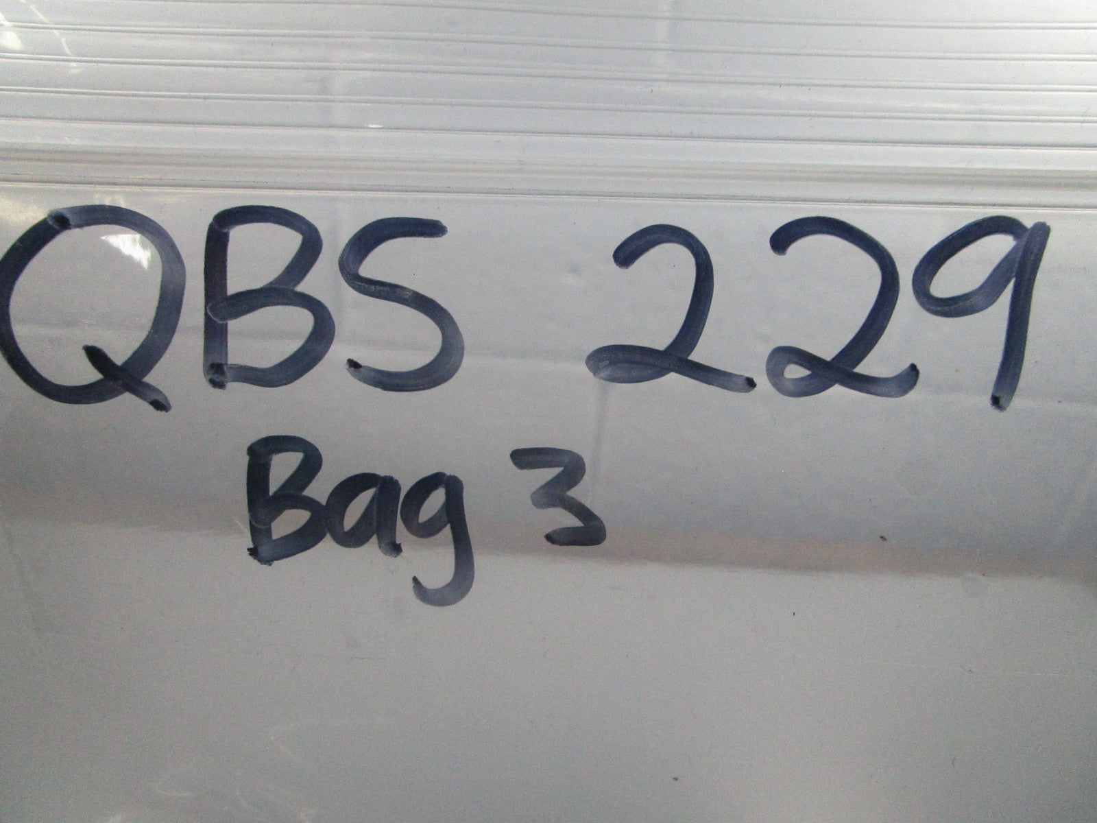 *NEW OEM* 0810 OMC Johnson Evinrude Retainer 340201 0340201