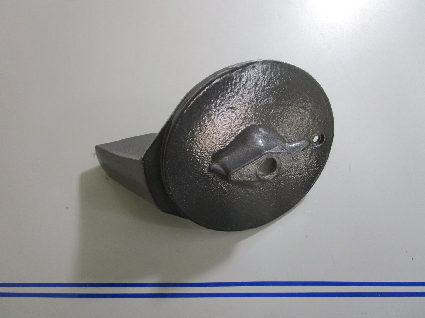 *NEW OEM* 0810 OMC Johnson Evinrude Trim Tab 913157 0913157