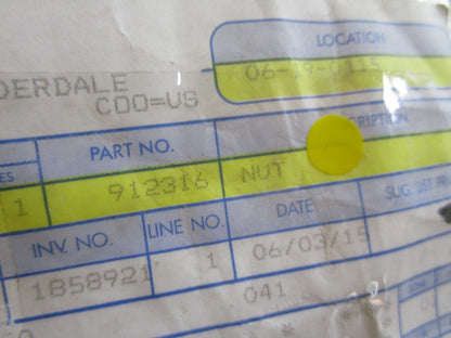*NEW OEM* 0810 OMC Johnson Evinrude Nut 912316 0912316