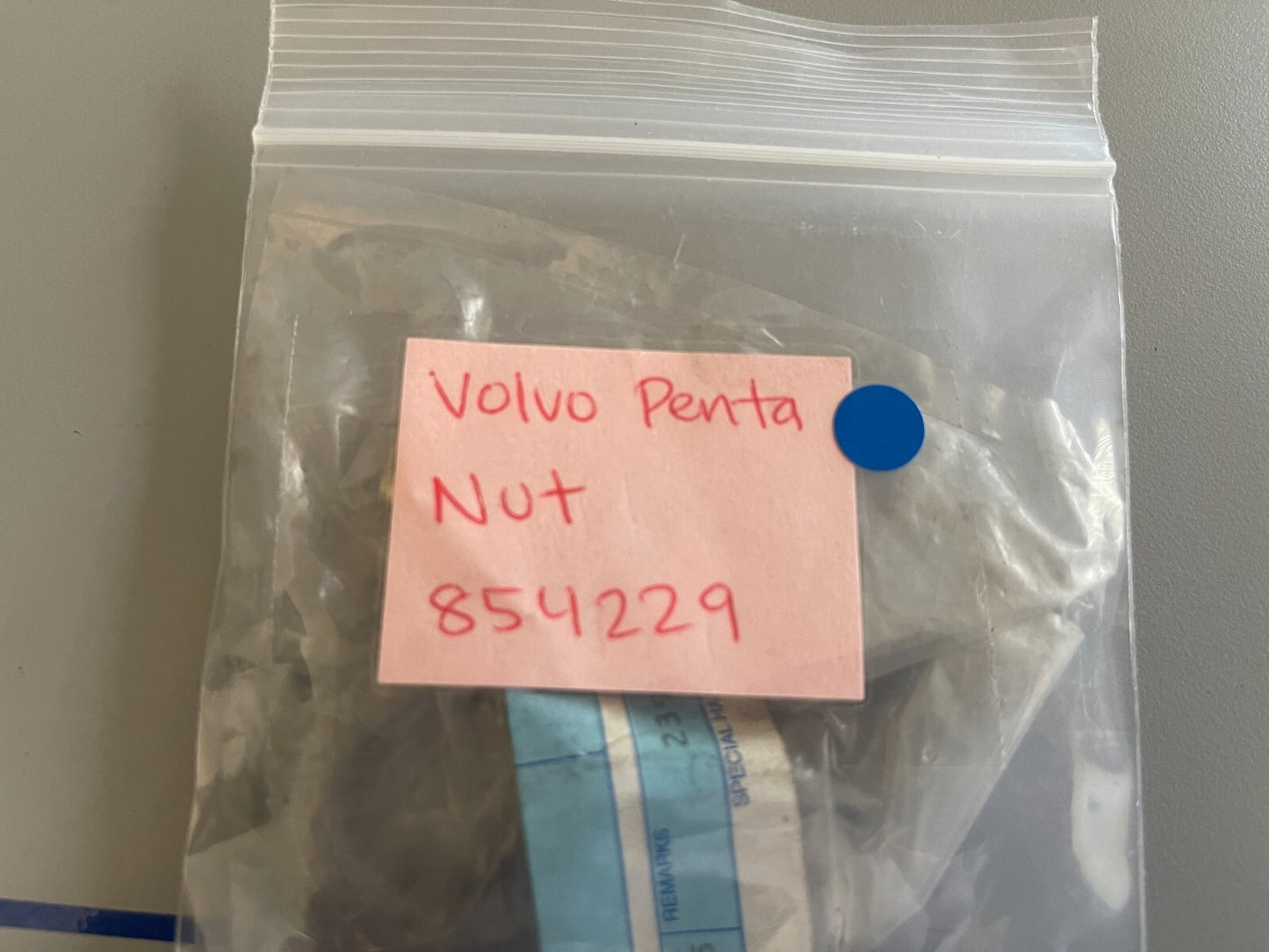 *NEW OEM* 0720 Volvo Penta Nut 854229