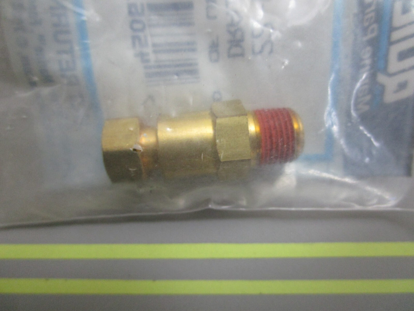 *NEW OEM* 0810 Mercury Quicksilver Drain Cock 22-818390