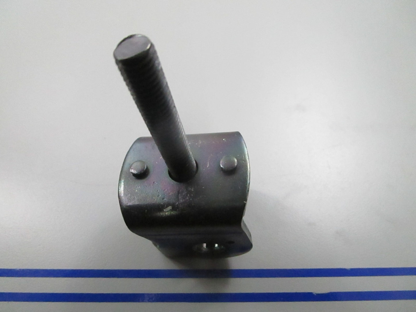 *NEW OEM* 0810 Triumph Clevis Assembly T2070826