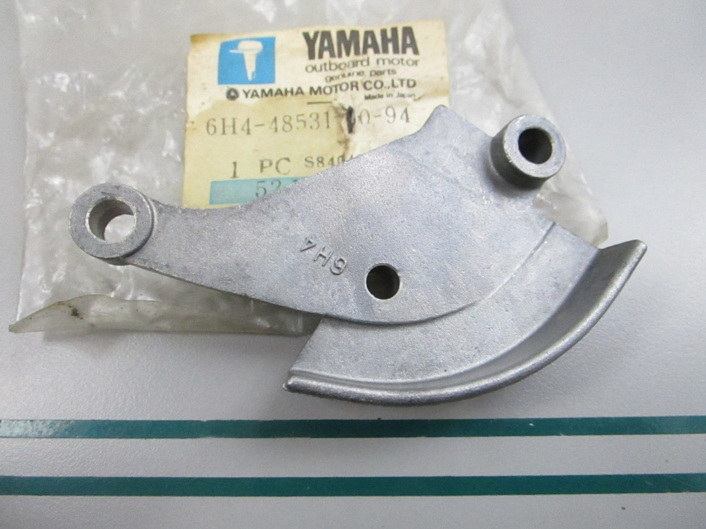 NEW OEM 6H4-48531-00-94 Yamaha Remote Control Bracket 0810