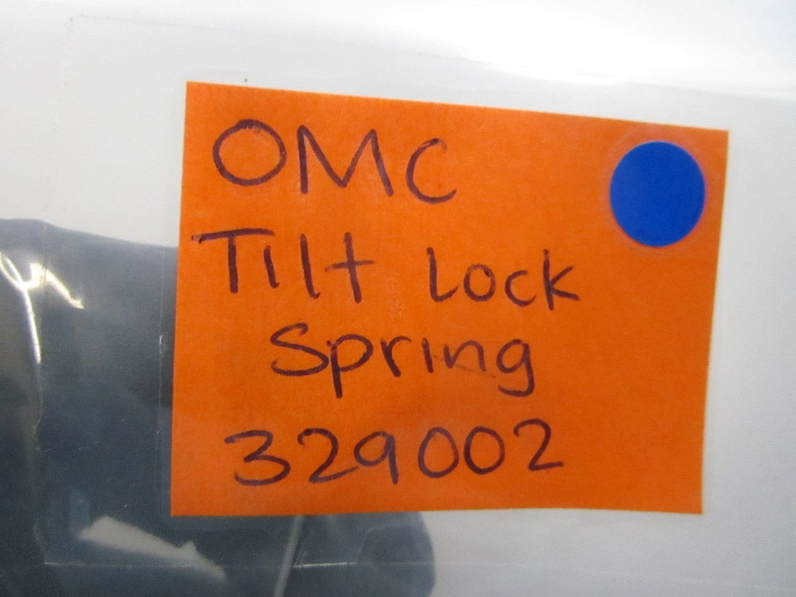 NEW OEM (LOT OF 2) 329002 0329002 OMC Johnson Evinrude Tilt Lock Spring 0810