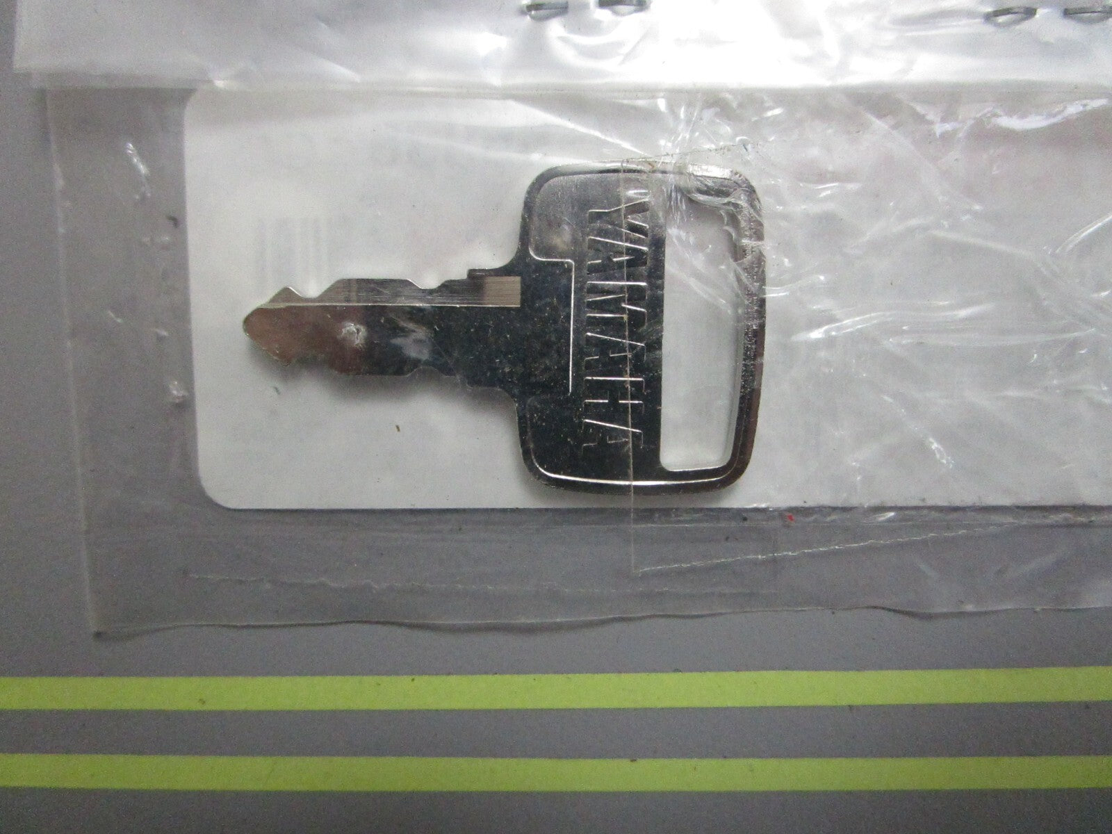 *NEW OEM* 0810 Yamaha Key #467 90890-55836-00