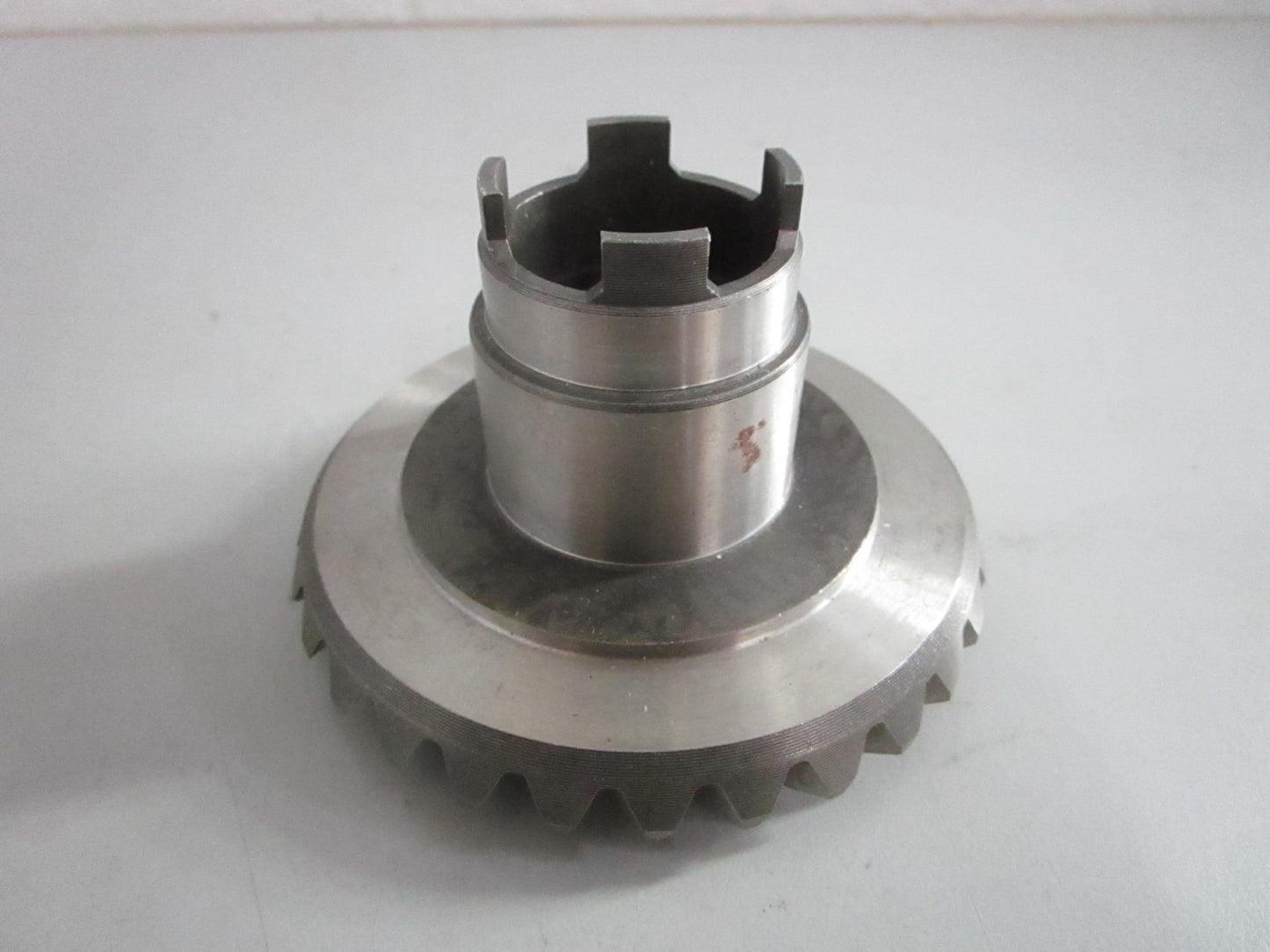 NEW OEM 397490 0397490 OMC Johnson Evinrude 29T Forward Gear 0820