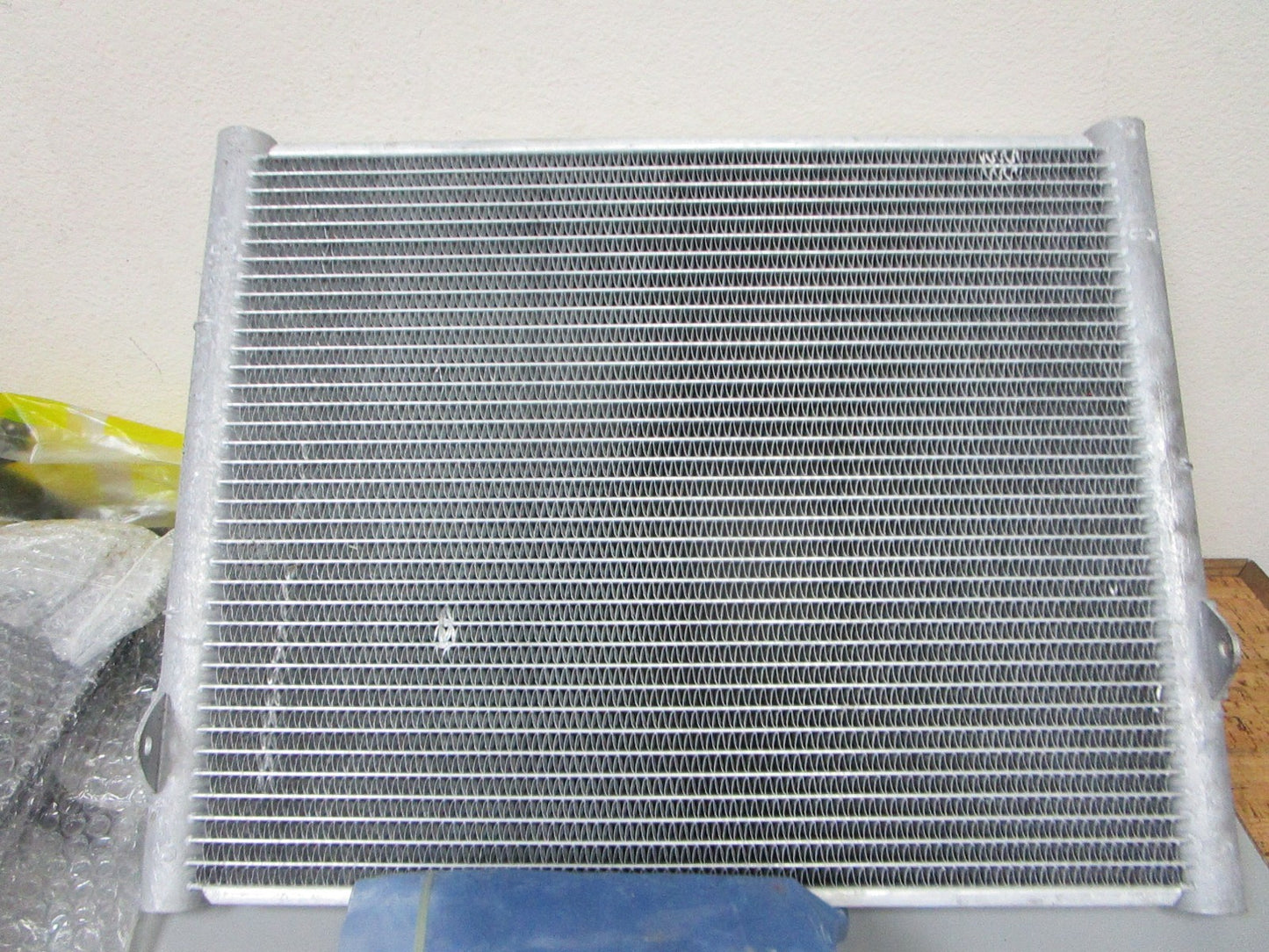 *NEW OEM* 0720 John Deere Air Conditioning Condenser Kit MPLV10157