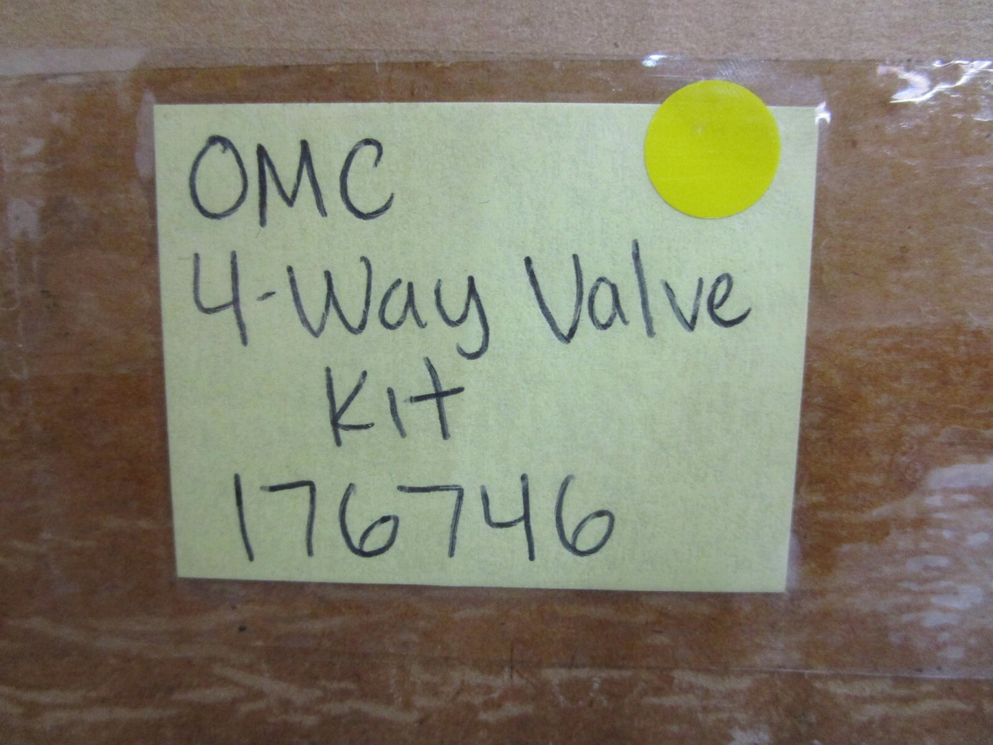*NEW OEM* 0820 OMC Johnson Evinrude 4-Way Valve Kit 176746 0176746