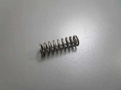 *NEW OEM* 0810 OMC Johnson Evinrude Detent Spring 316505 0316505